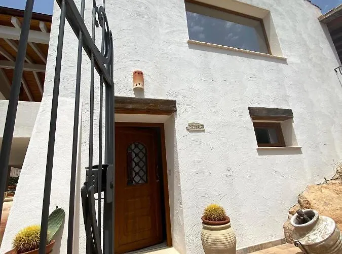 Scirocco A Pochi Passi Dal Mare * サンタ・マリア・ナヴァーリス